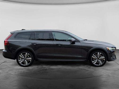 Gray 2025 Volvo V60 Cross Country B5 Plus