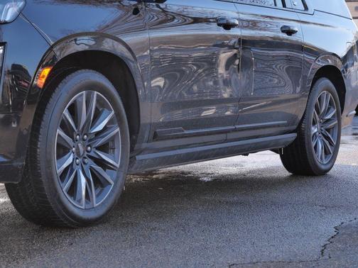 2022 Cadillac Escalade ESV Sport