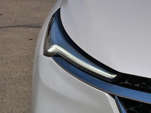 White Frost Tri-Coat 2024 Buick Enclave Avenir