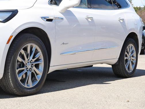 White Frost Tri-Coat 2024 Buick Enclave Avenir