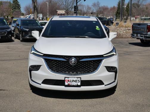 White Frost Tri-Coat 2024 Buick Enclave Avenir