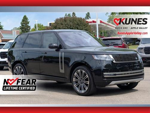Santorini Black 2023 Land Rover Range Rover P400 SE
