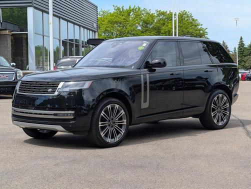 Santorini Black 2023 Land Rover Range Rover P400 SE
