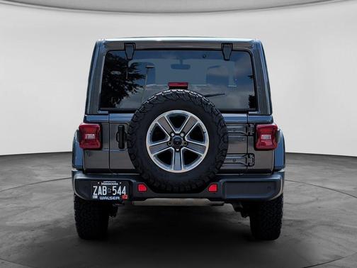 Granite Crystal Clearcoat Metallic 2021 Jeep Wrangler Unlimited Sahara