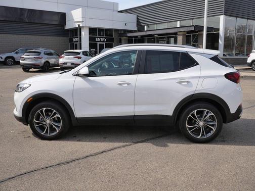 Summit White 2023 Buick Encore GX Select