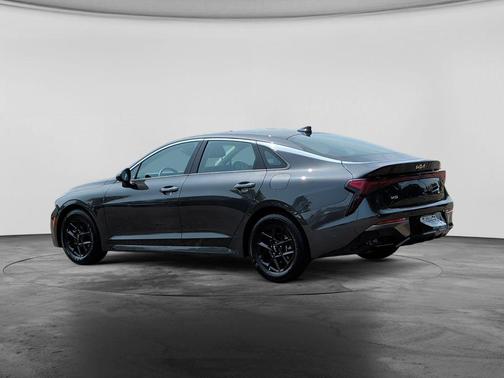 Gray 2025 Kia K5 LXS