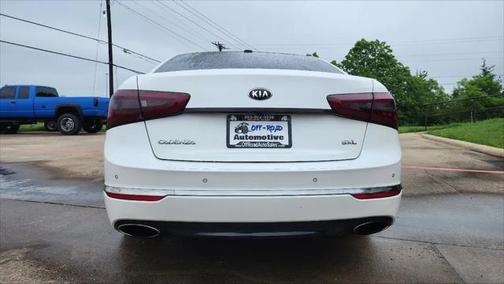 2015 Kia Cadenza Limited