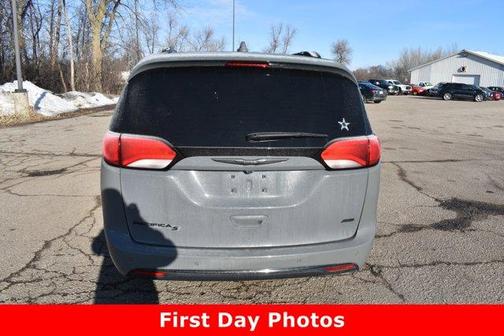2020 Chrysler Pacifica Launch Edition