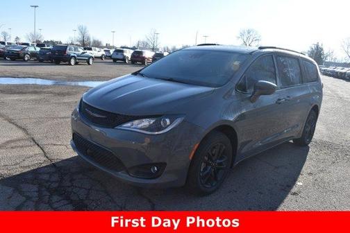 2020 Chrysler Pacifica Launch Edition