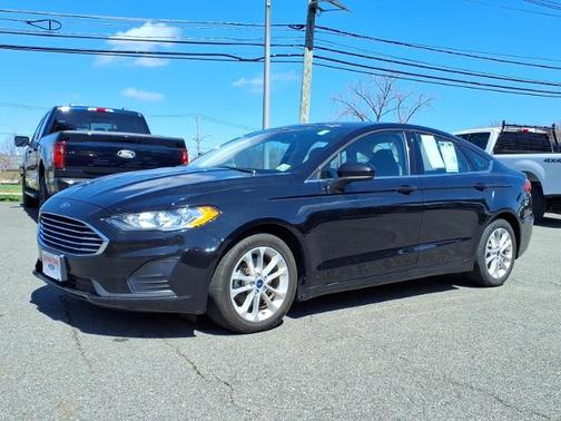 AGATE BLACK 2020 Ford Fusion SE