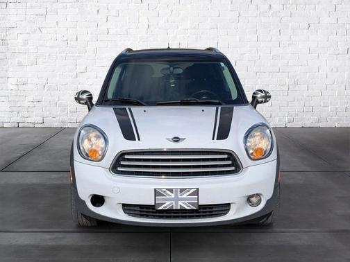 2011 MINI Cooper Countryman Base