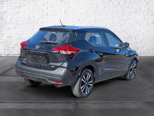 2019 Nissan Kicks SV
