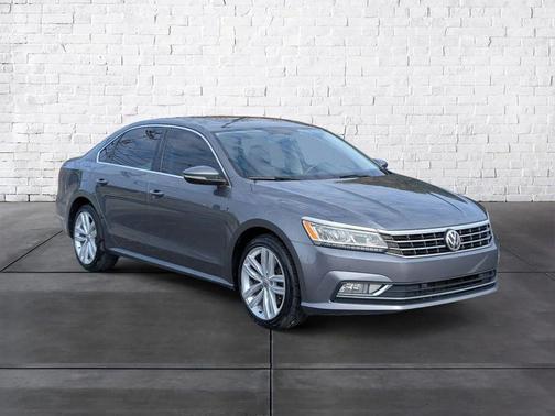 2018 Volkswagen Passat 2.0T SE