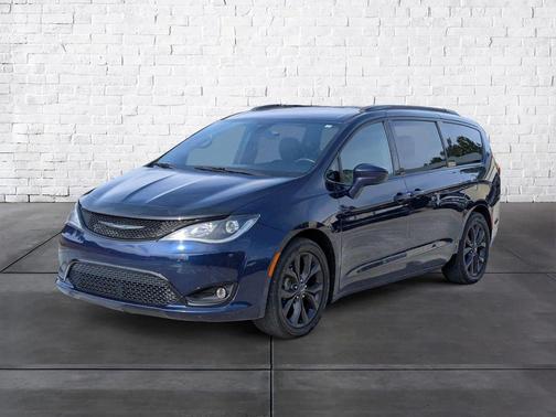 2019 Chrysler Pacifica Touring Plus