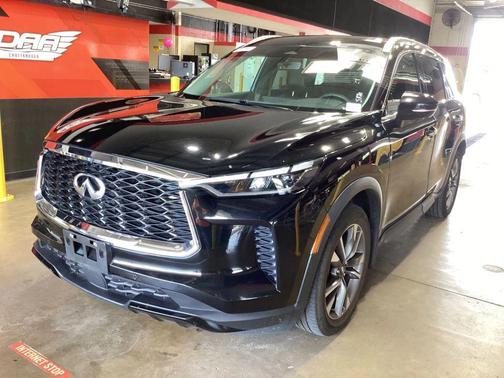 Mineral Black 2023 INFINITI QX60 Luxe