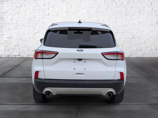 White 2021 Ford Escape SE