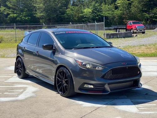 2016 Ford Focus ST