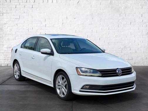 2017 Volkswagen Jetta 1.8T SEL Premium