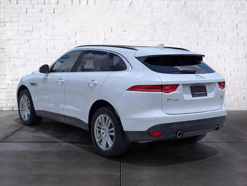 2017 Jaguar F-PACE 35t Prestige