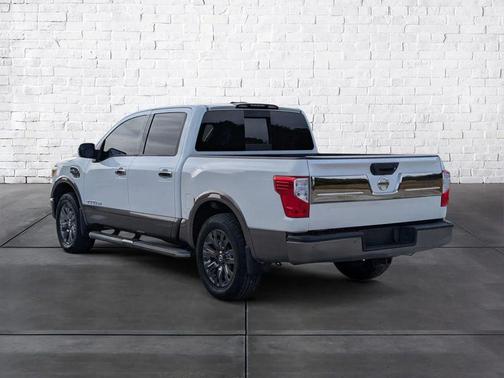 2017 Nissan Titan Platinum Reserve