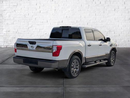 2017 Nissan Titan Platinum Reserve