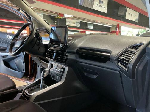 Canyon Ridge Metallic 2019 Ford EcoSport Titanium
