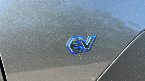 2025 Subaru Solterra Premium