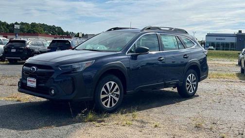 2025 Subaru Outback Base