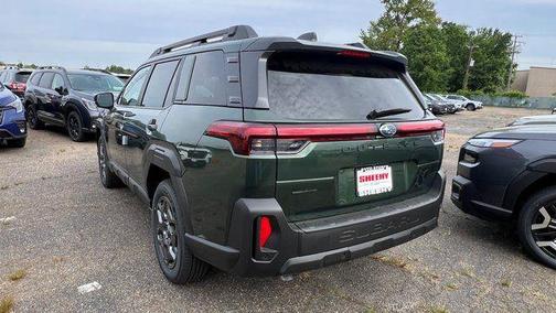 Deep Emerald Green Pearl 2026 Subaru Outback Premium