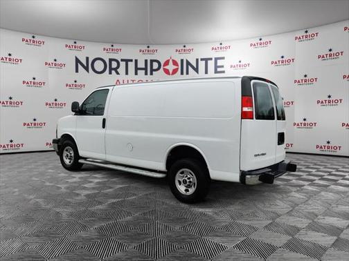 2023 GMC Savana 2500 Work Van