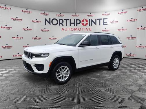 2025 Jeep Grand Cherokee Laredo