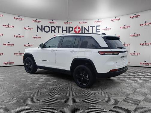 2025 Jeep Grand Cherokee Altitude