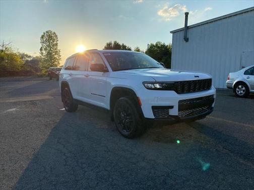 2025 Jeep Grand Cherokee L Altitude