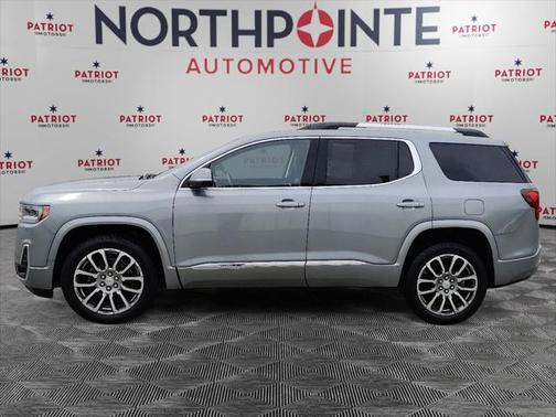 2023 GMC Acadia Denali