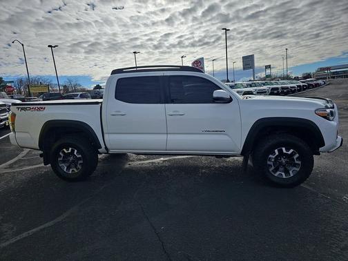 2022 Toyota Tacoma TRD Off Road