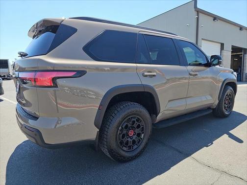 2025 Toyota Sequoia Base