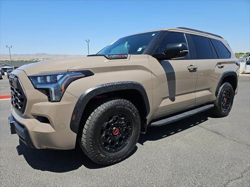 2025 Toyota Sequoia Base