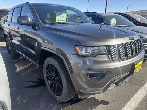 2019 Jeep Grand Cherokee Altitude