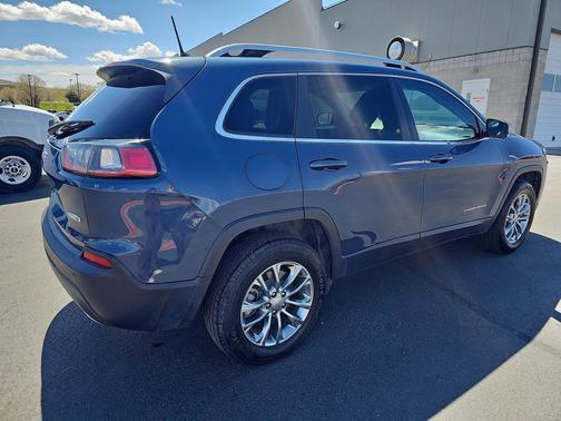 Slate Blue Pearlcoat 2020 Jeep Cherokee Latitude Plus