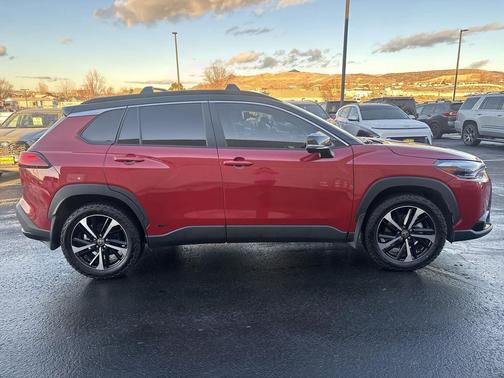 2024 Toyota Corolla Hybrid SE