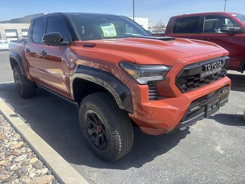 Terra 2024 Toyota Tacoma Hybrid