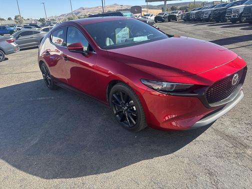 2022 Mazda Mazda3 AWD w/Premium Package