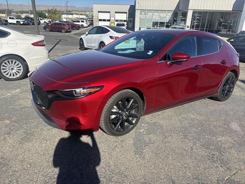 2022 Mazda Mazda3 AWD w/Premium Package