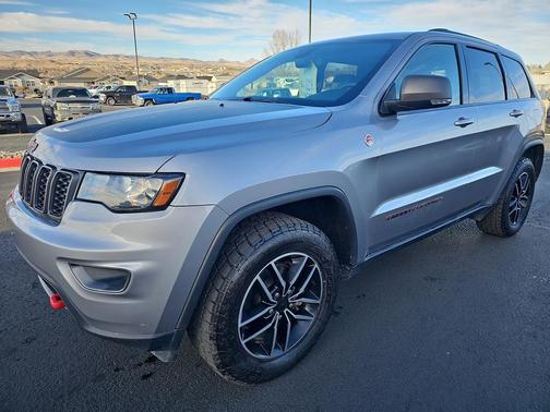2019 Jeep Grand Cherokee Trailhawk