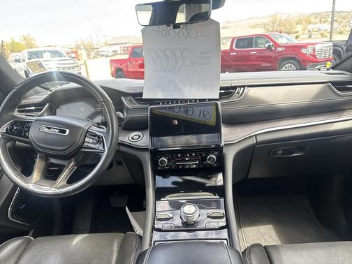 Bright White Clearcoat 2021 Jeep Grand Cherokee L Overland