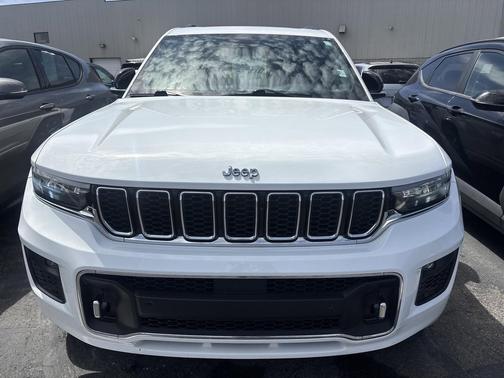 Bright White Clearcoat 2021 Jeep Grand Cherokee L Overland