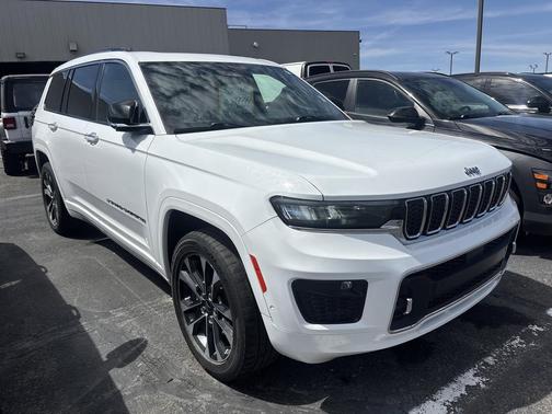 Bright White Clearcoat 2021 Jeep Grand Cherokee L Overland