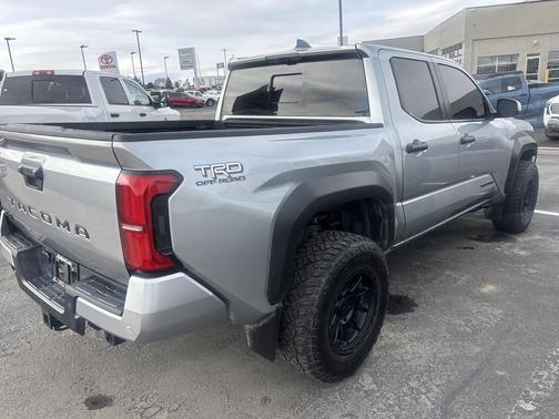 2024 Toyota Tacoma TRD Off Road