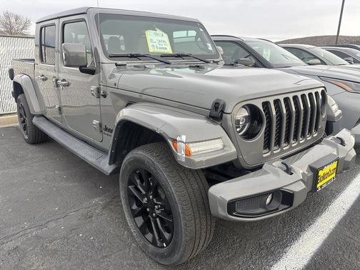 2022 Jeep Gladiator Overland