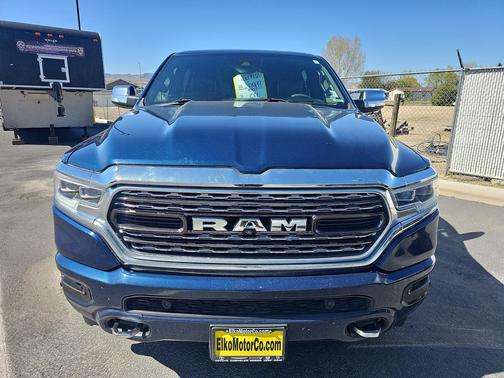 Patriot Blue Pearlcoat 2021 RAM 1500 Limited